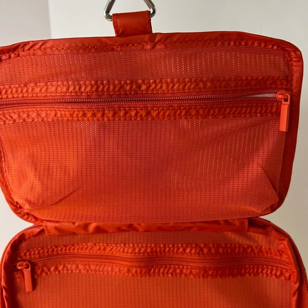 Vera Bradley Essential‎ Hanging Travel Organizer Midday Garden Ultralight NWT